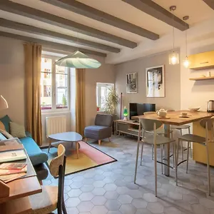 Urbain Au 2bis - Appartement